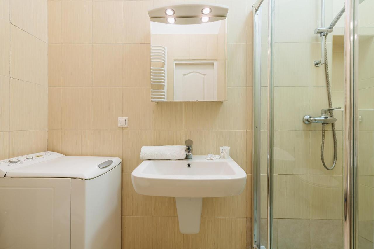 Miodowa Street P&O Serviced Apartments Varşova Dış mekan fotoğraf