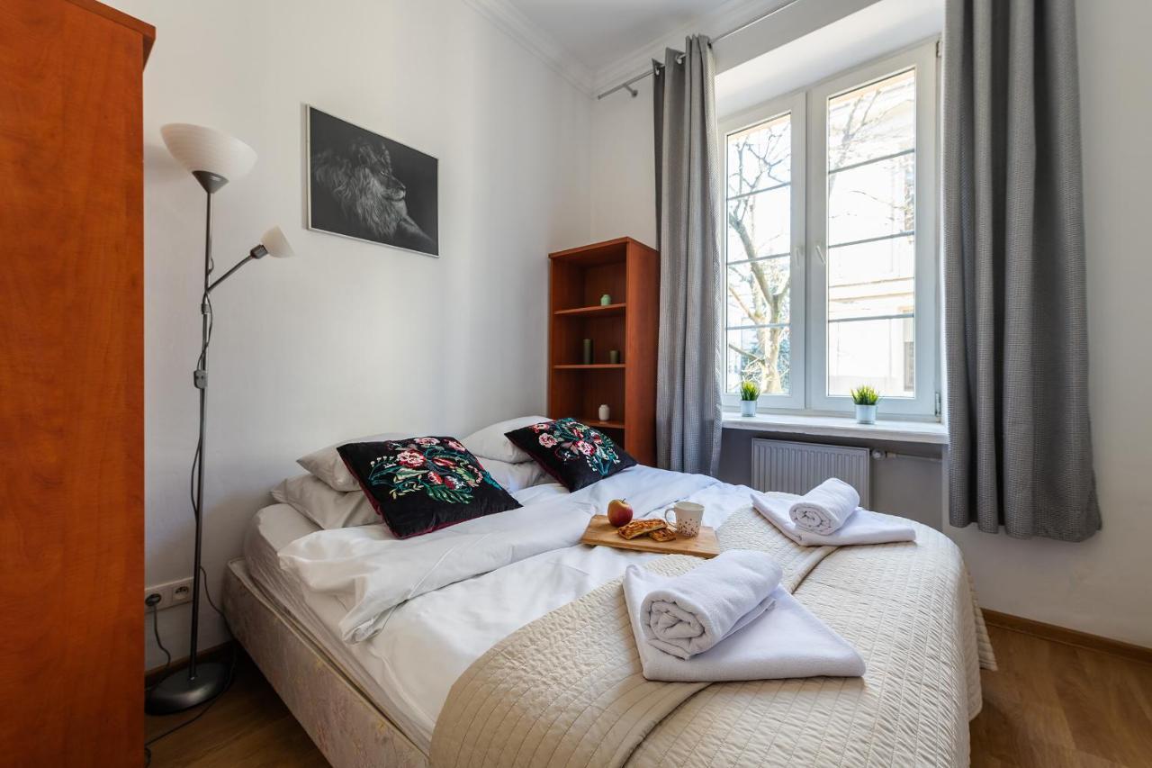 Miodowa Street P&O Serviced Apartments Varşova Dış mekan fotoğraf